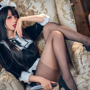 黑丝女仆cosplay
