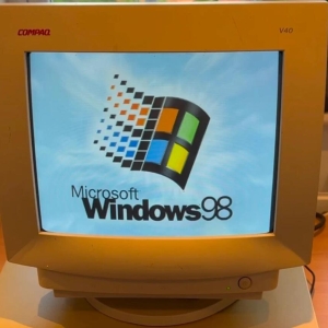 Pentium II + Win98+128MB RAM 行 Llama 大模型，27年前电脑还挺快