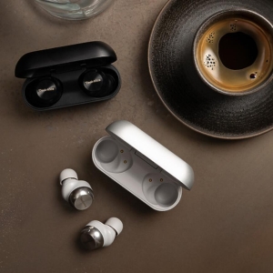 Technics 公开新旗舰真无线耳机 EAH-AZ100，以「磁流体」驱动单元强化音质！ ... ...